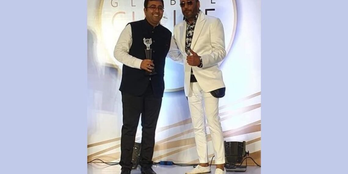 Dr Rajeev Kumar Singh, Director of Sai Health care wellness Center Patna best physiotherapy award honored in Sri Lanka