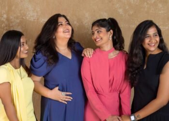 Homegrown brand Jaey is bringing Korean workwear fashion in India, tailored for all bodies in SizeYOU