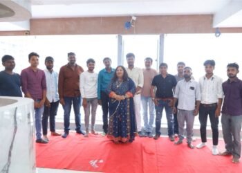 Labour who built the hospital were made VIPs to Inaugurate the Prish Multi Specialty Hospital, Surat