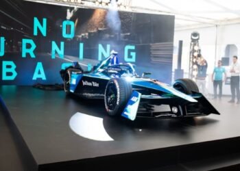 Formula E Highlights ‘Race To Road’ Technology Transfer For World EV Day